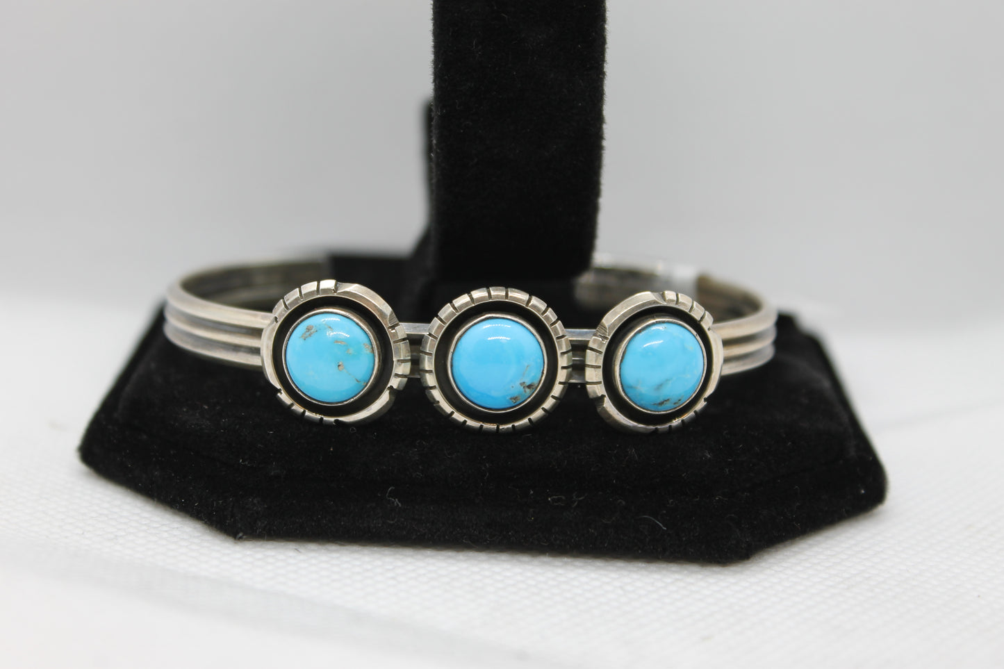 Sterling silver turquoise bracelet